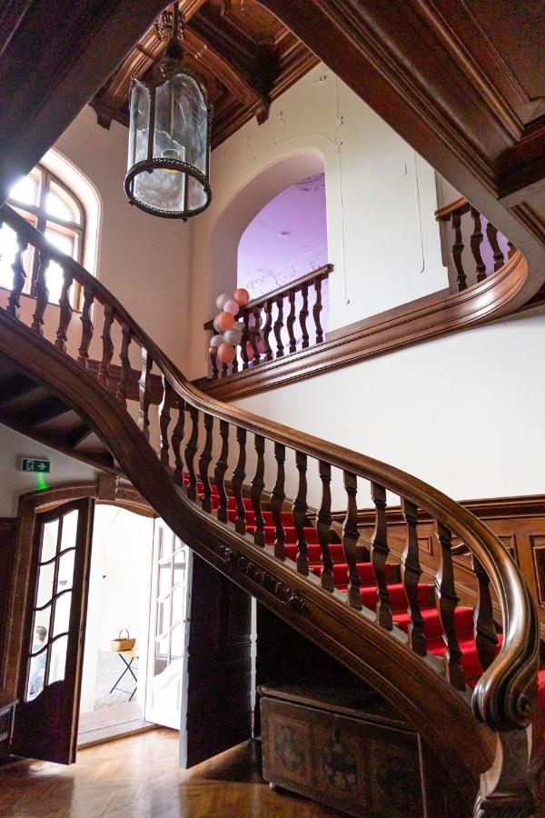 Apartment In Historischer Villa Mit Parkplatz Грюнау-им-Альмталь Экстерьер фото